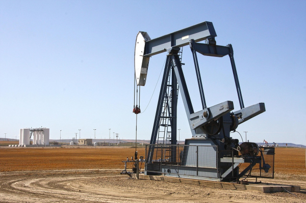 Brent сохраняет трёхдневный рост: инвесторы ждут снижения ставки ФРС