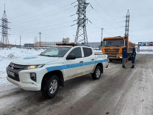 В Астане проверили более 1,4 тыс. грузовиков: усилен контроль за тяжеловесным транспортом
